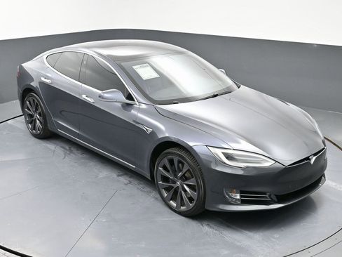 Used 2021 Tesla Model S Long Range image 45