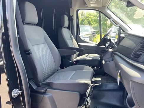 New 2026 Ford Transit 250 148 Medium Roof Extended AWD image 21