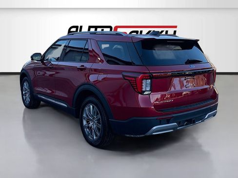 Used 2025 Ford Explorer Platinum AWD/4WD image 5