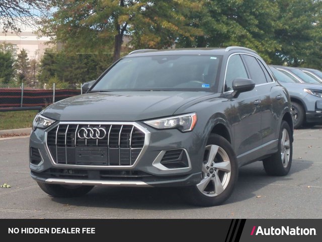 Used 2022 Audi Q3 2.0T Premium w/ Convenience Package AWD/4WD image 1
