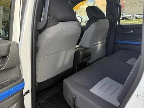 New 2025 Toyota Tacoma TRD Sport image 33