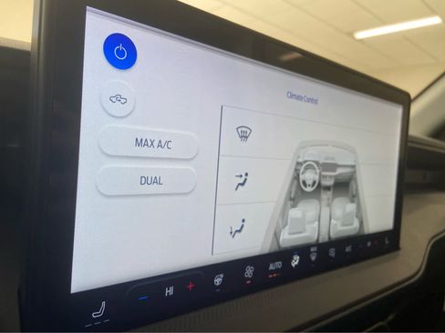 New 2026 Ford Maverick Lariat w/ Black Appearance Package image 23