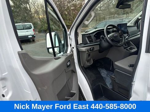Used 2024 Ford Transit 350 XLT RWD image 10