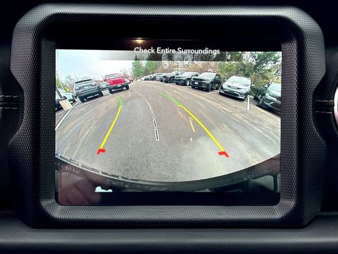 Used 2021 Jeep Wrangler Unlimited Sahara w/ Cold Weather Group image 21