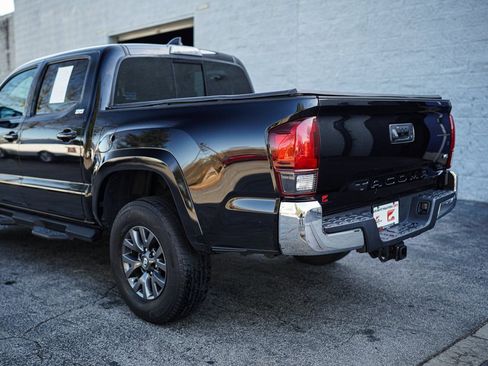 Used 2021 Toyota Tacoma SR5 image 12