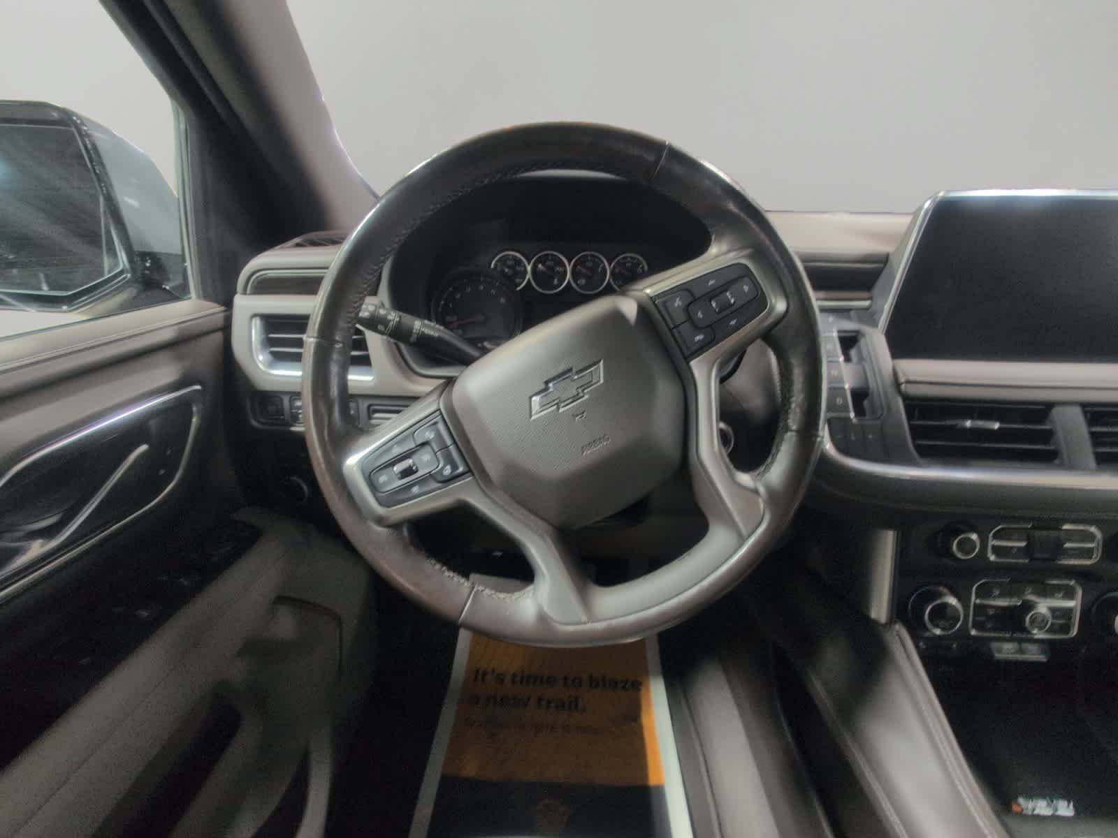 Used 2021 Chevrolet Tahoe Z71 w/ Z71 Signature Package AWD/4WD image 12