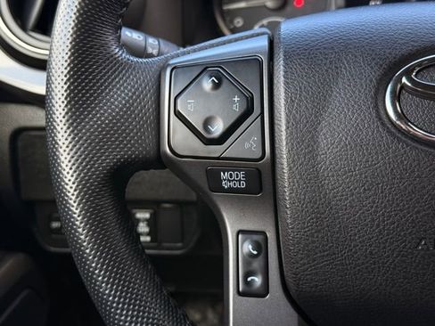 Used 2021 Toyota Tacoma TRD Sport image 25