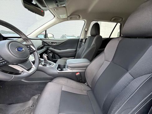 Used 2024 Subaru Outback Premium AWD/4WD image 22