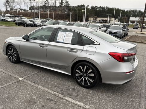 Certified 2023 Honda Civic EX image 8