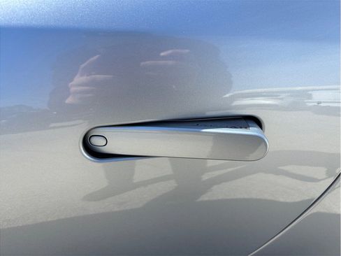 Used 2020 Jaguar F-TYPE Coupe image 18