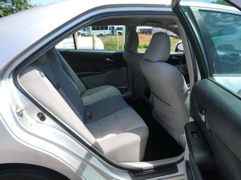 Used 2014 Toyota Camry FWD image 25