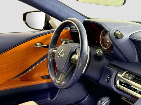 Used 2018 Lexus LC 500h w/ Touring Package image 31