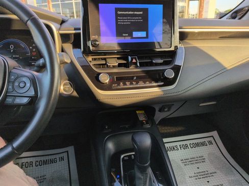 Used 2023 Toyota Corolla XLE image 17