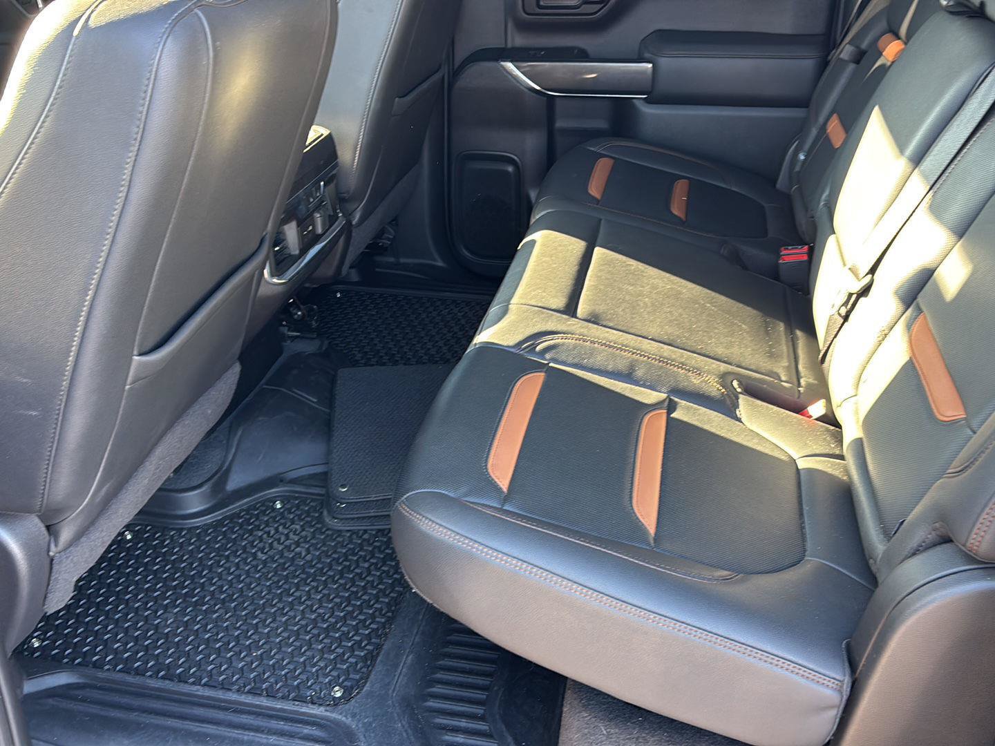 Used 2021 GMC Sierra 1500 AT4 w/ AT4 Preferred Package AWD/4WD image 15