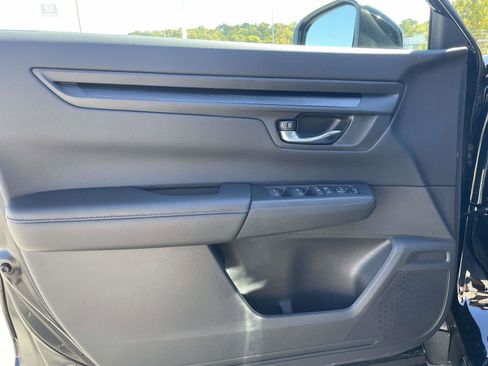 New 2026 Honda CR-V LX image 5