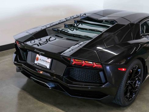 Used 2013 Lamborghini Aventador LP 700-4 AWD/4WD image 18