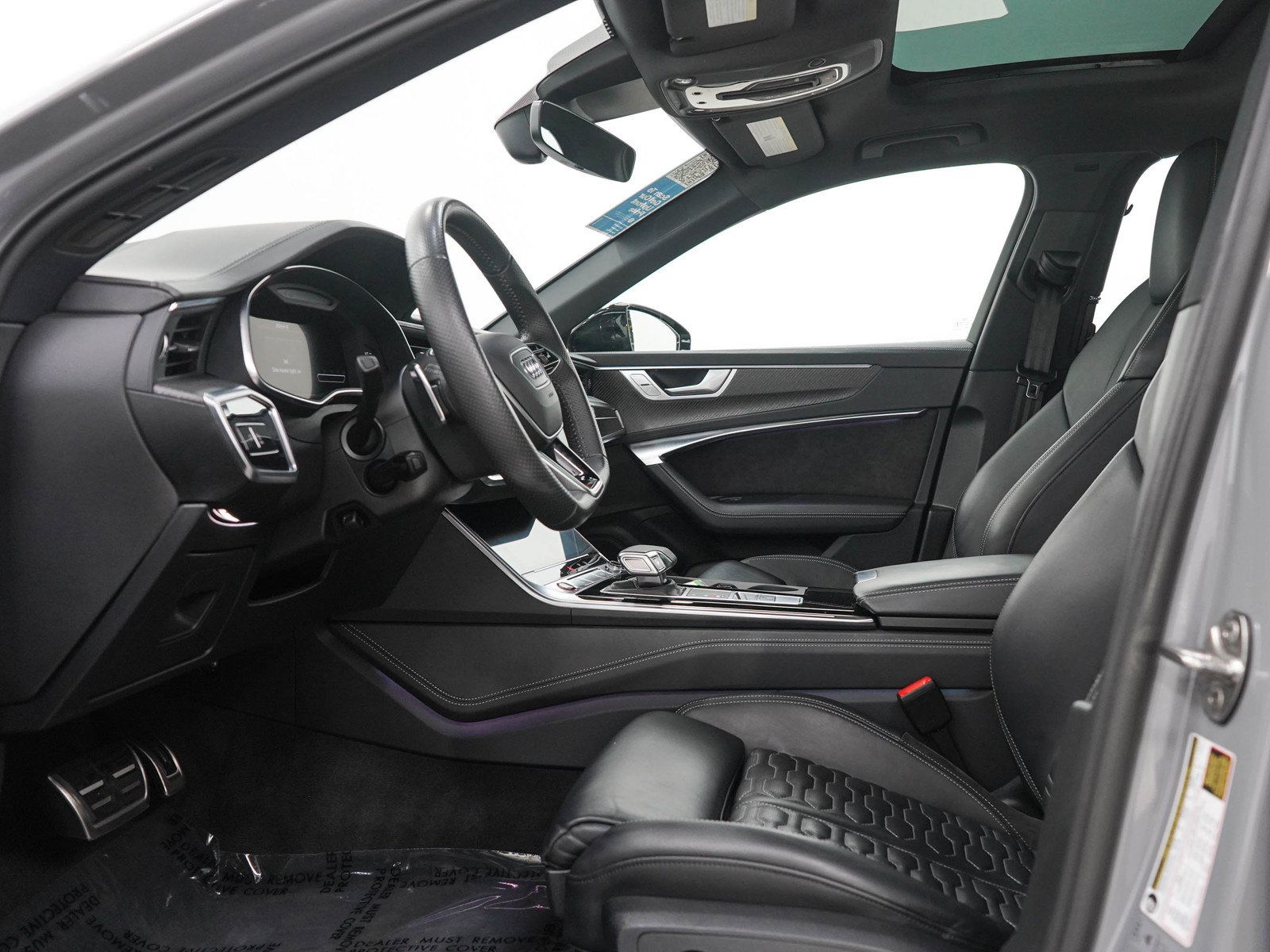 Used 2021 Audi RS 6 AWD/4WD image 24