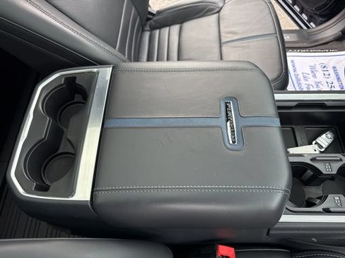 Used 2025 Ford F250 Platinum AWD/4WD image 46