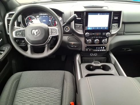 New 2026 RAM 3500 Big Horn AWD/4WD image 15