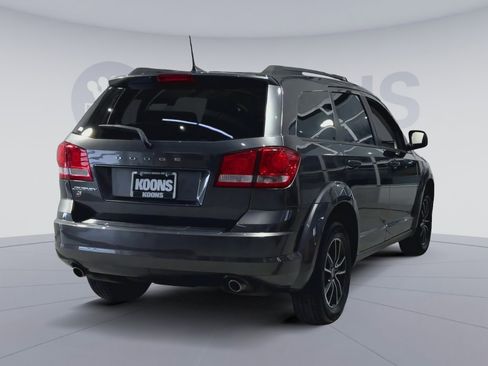 Used 2018 Dodge Journey SE w/ Connectivity Group image 11