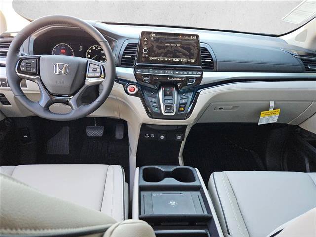 New 2027 Honda Odyssey Touring image 14