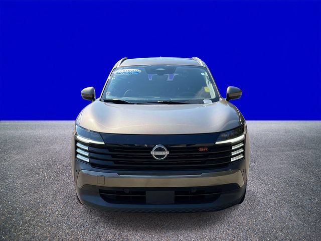 Used 2025 Nissan Kicks SR AWD/4WD image 8