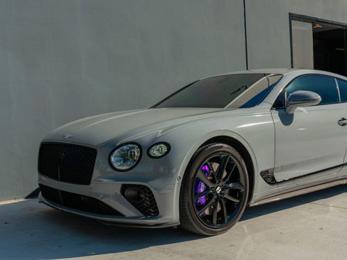 Used 2022 Bentley Continental GT image 20