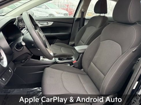 Used 2023 Kia Forte LXS image 14