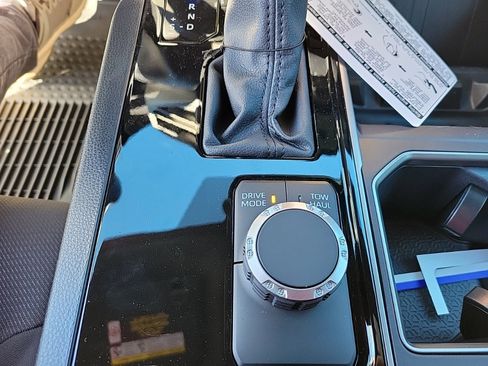 New 2025 Toyota Tundra SR5 w/ SR5 Convenience Package image 25