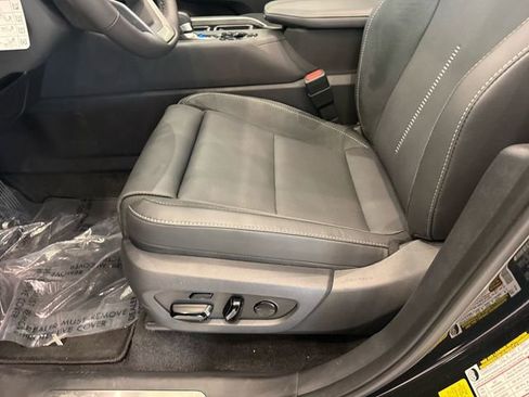 New 2026 Lexus TX 550h AWD Plug-In Hybrid image 13