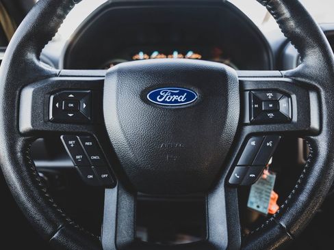 Used 2019 Ford F150 XLT w/ Equipment Group 302A Luxury image 13