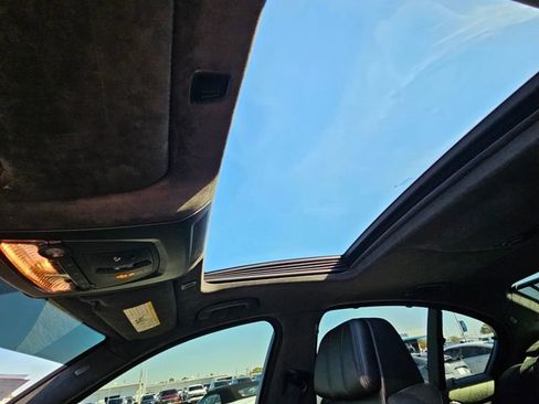 Used 2013 BMW M5 image 22