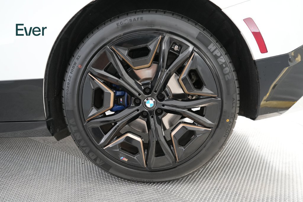 Used 2023 BMW iX M60 w/ Executive Package AWD/4WD image 19