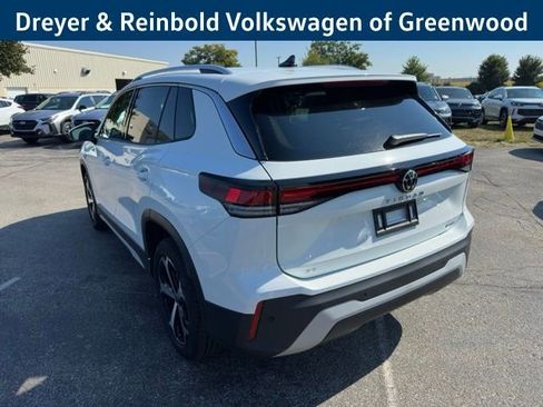 New 2025 Volkswagen Tiguan SE image 5