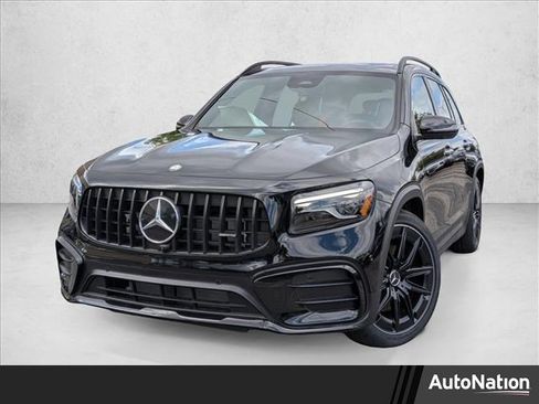 New 2026 Mercedes-Benz GLB 35 AMG 4MATIC image 1