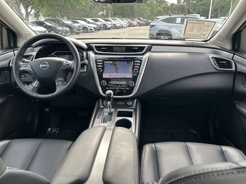 Certified 2024 Nissan Murano SL FWD image 12