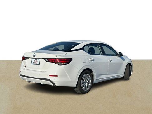 Used 2022 Nissan Sentra S FWD image 4