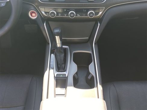 Used 2020 Honda Accord EX-L image 18