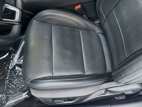 Used 2024 Ford Mustang GT Premium image 19