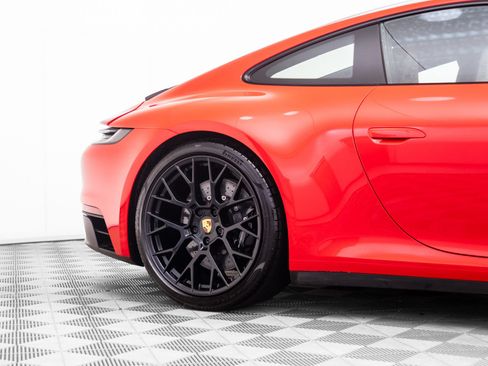 Certified 2023 Porsche 911 Carrera GTS RWD image 31