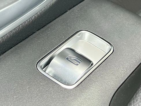 Certified 2026 Mercedes-Benz GLE 350 4MATIC image 41