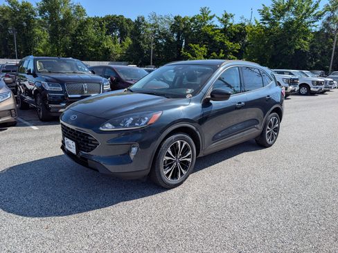 Certified 2022 Ford Escape SEL w/ SEL Stealth AWD Package image 2