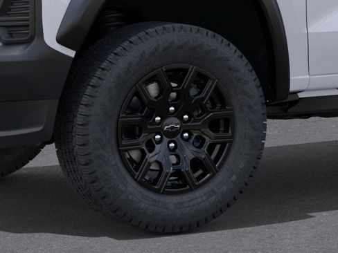 New 2026 Chevrolet Colorado Trail Boss AWD/4WD image 9