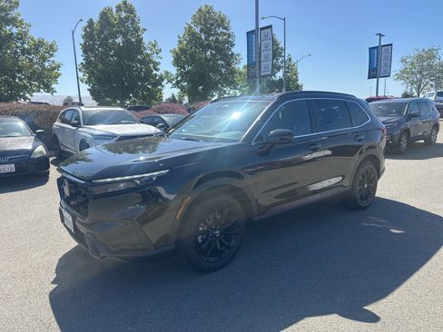 Used 2025 Honda CR-V Sport image 5