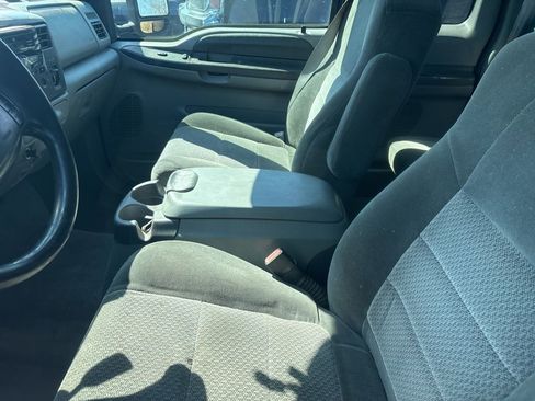 Used 2002 Ford F250 XLT image 11