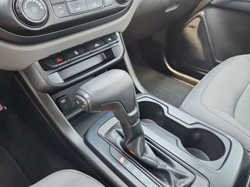 Used 2018 Chevrolet Colorado W/T w/ WT Convenience Package AWD/4WD image 29