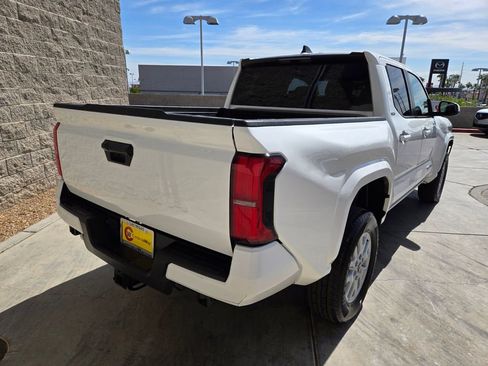 Used 2024 Toyota Tacoma SR5 RWD image 4
