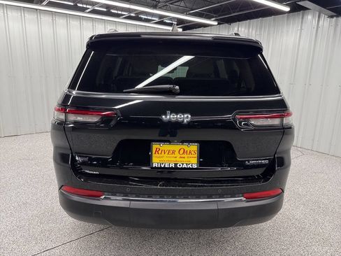 Used 2022 Jeep Grand Cherokee L Limited RWD image 5