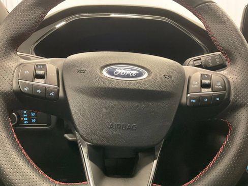 Used 2025 Ford Escape ST-Line AWD/4WD image 18