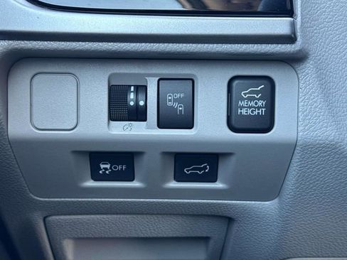 Used 2017 Subaru Forester 2.5i Limited w/ Popular Package #2 image 15